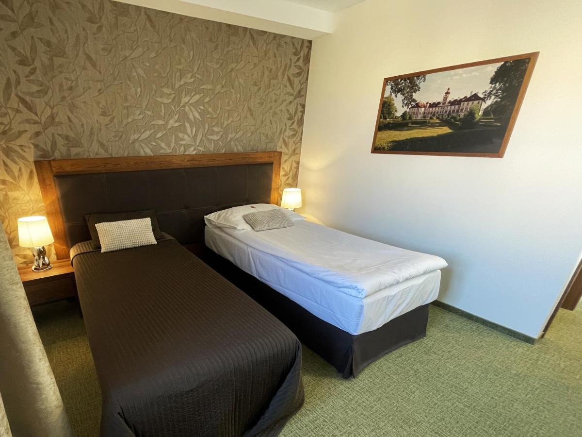 Hotel U Kvapilu Mnichovo Hradiště Exterior foto