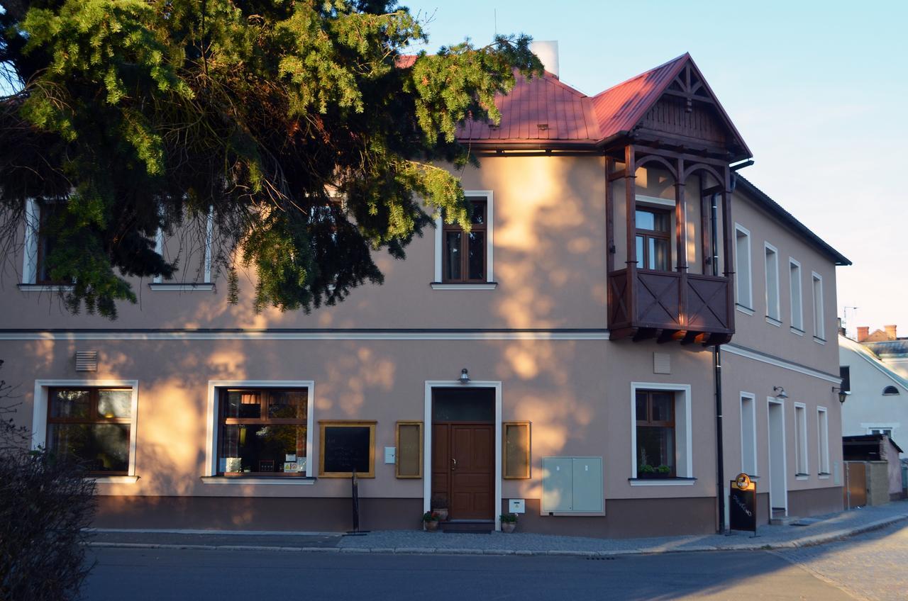 Hotel U Kvapilu Mnichovo Hradiště Exterior foto